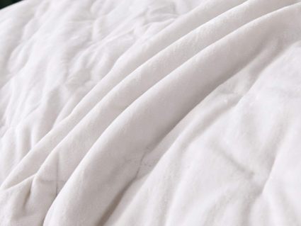 Покрывало Софи де Марко Алира (молоко) 240х260