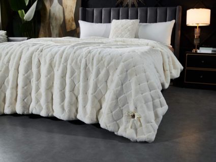 Покрывало Софи де Марко Бернард (молоко) 160х220